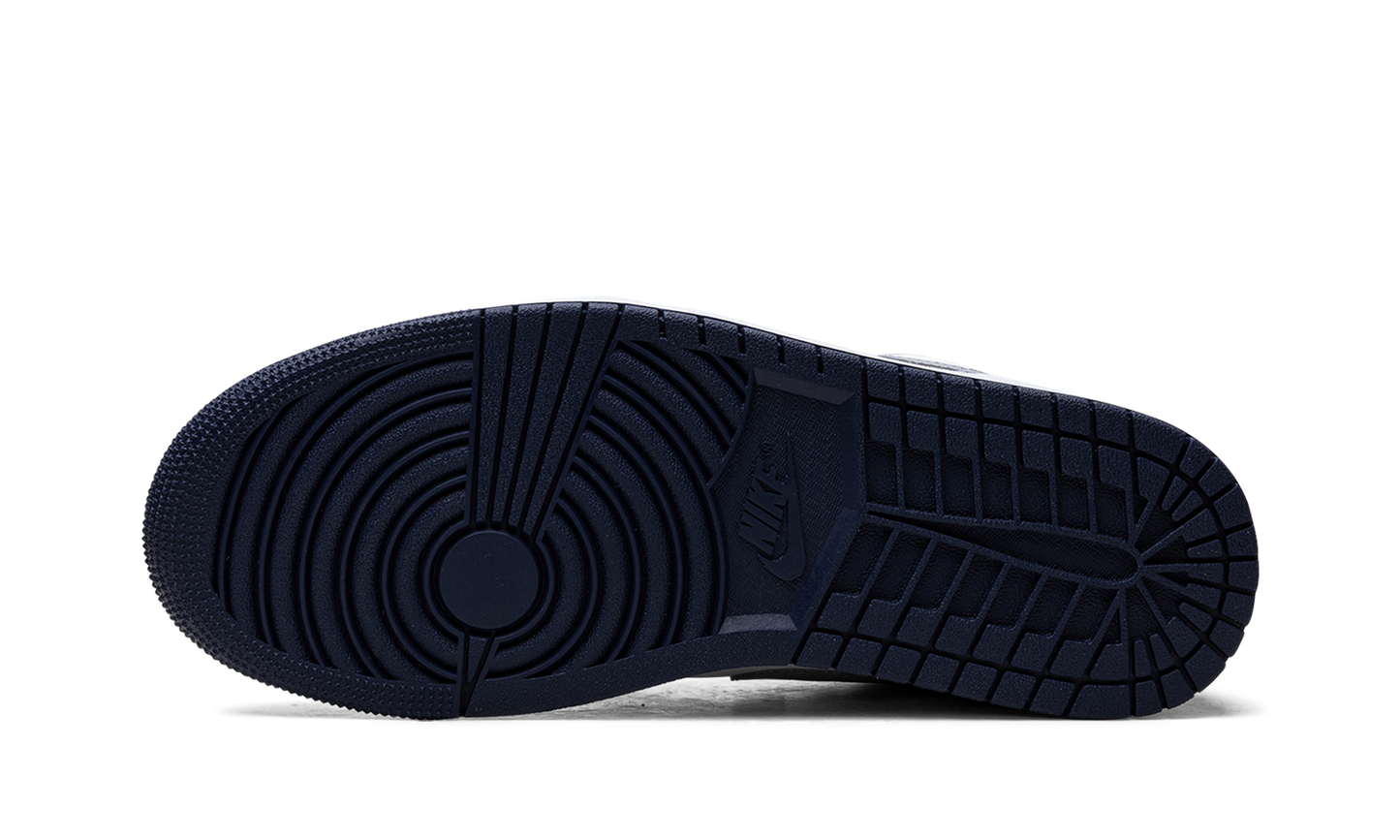 Air Jordan 1 "Midnight Navy"