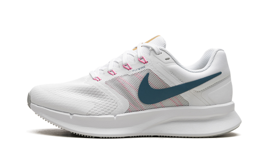 RUN SWIFT 3 WMNS "White Aqua Pink"
