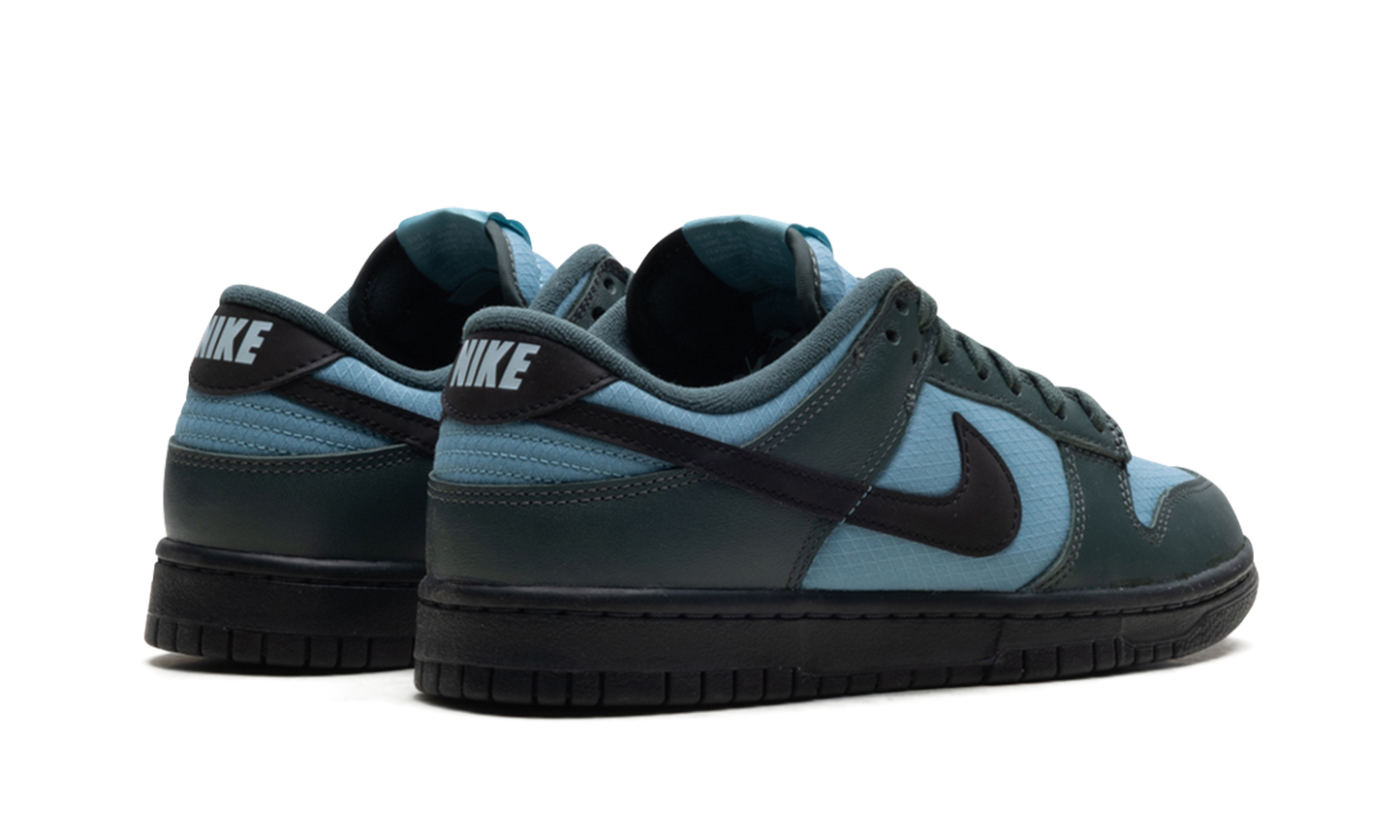 Dunk Low Retro SE "Vintage Green Denim Turquoise Anthracite Black"