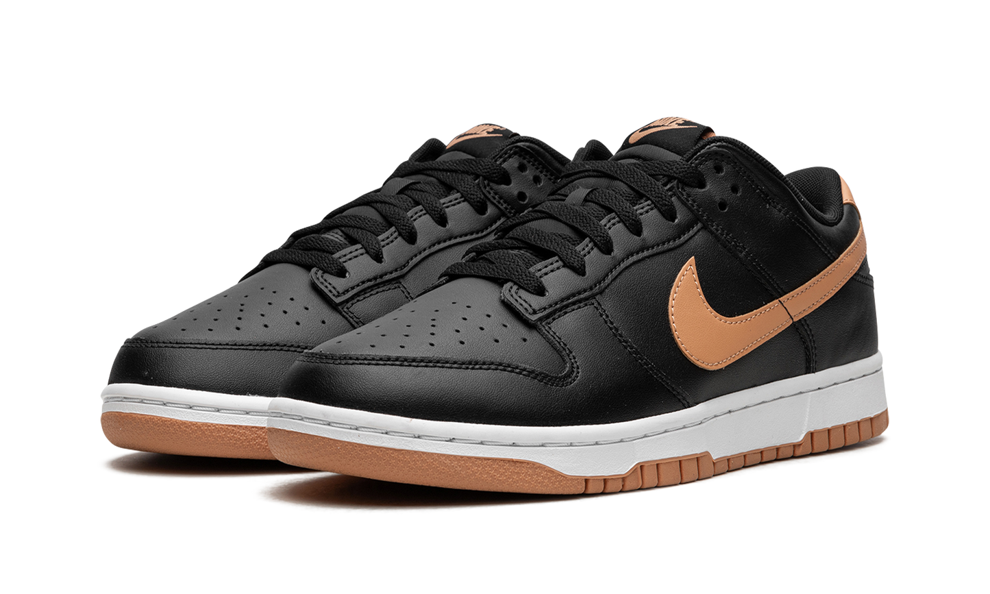 Dunk Low "Black / Amber Brown"