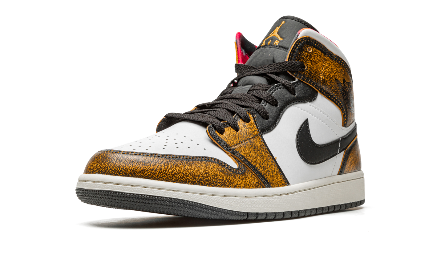 Air Jordan 1 Mid SE "Orange Wear Away"