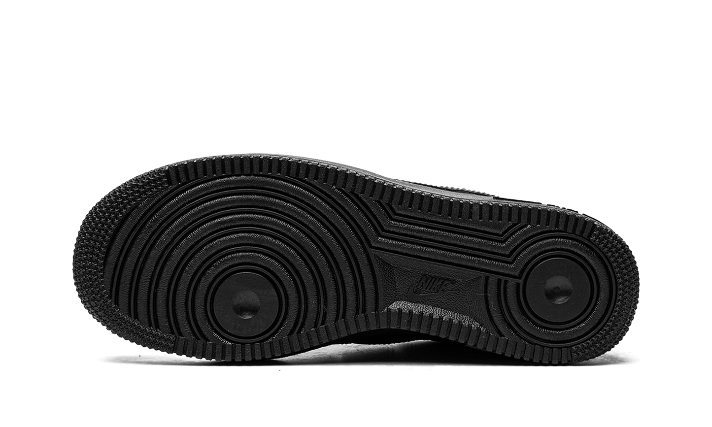 AIR FORCE 1 LO '07 MNS WMNS "Triple Black"