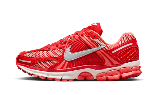 Zoom Vomero 5 PRM "University Red Metallic Silver"