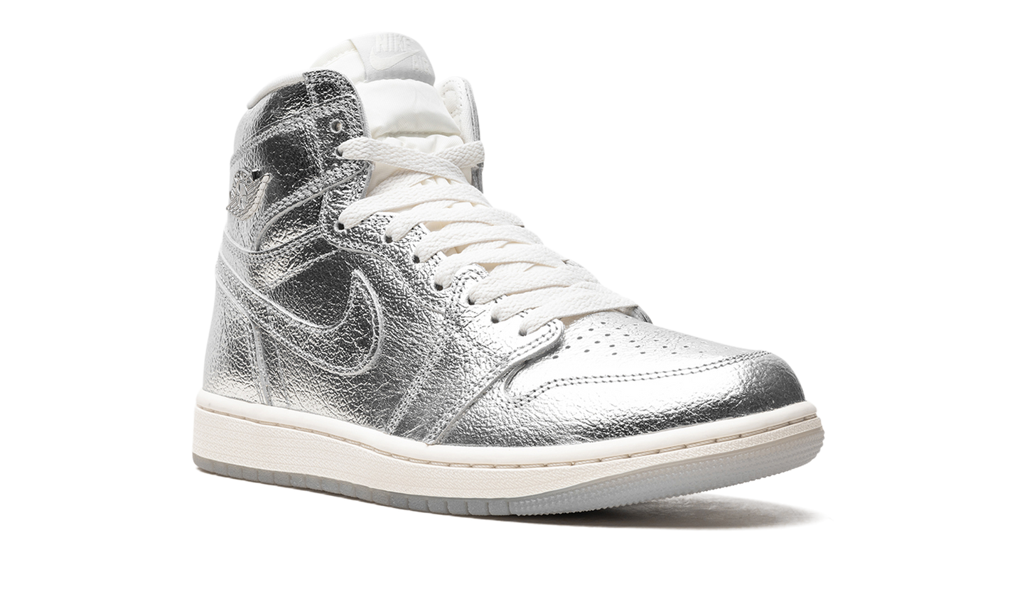 Air Jordan 1 High OG WMNS "Metallic Silver"