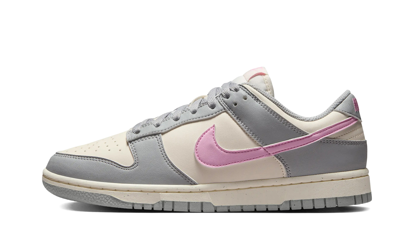 Dunk Low Next Nature WMNS "Light Smoke Grey Pink Rise"