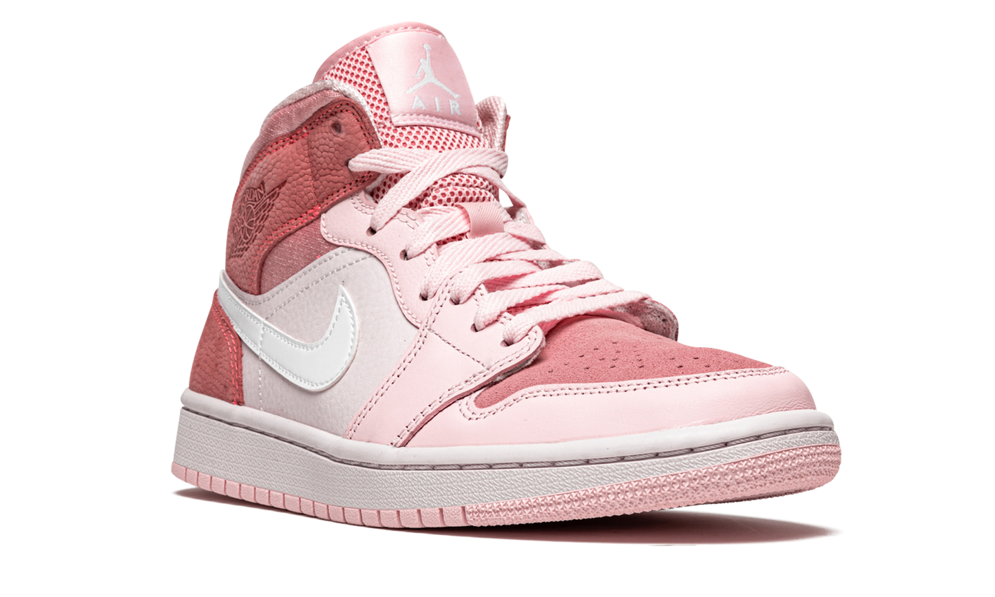 Air Jordan 1 Mid WMNS "Digital Pink"