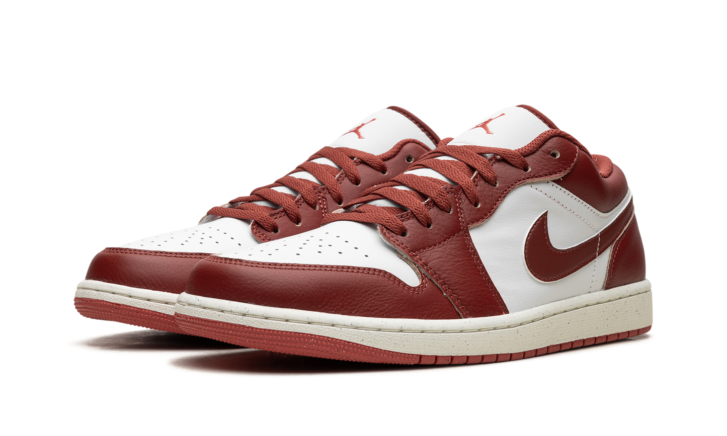 Air Jordan 1 Low SE "DUNE RED"