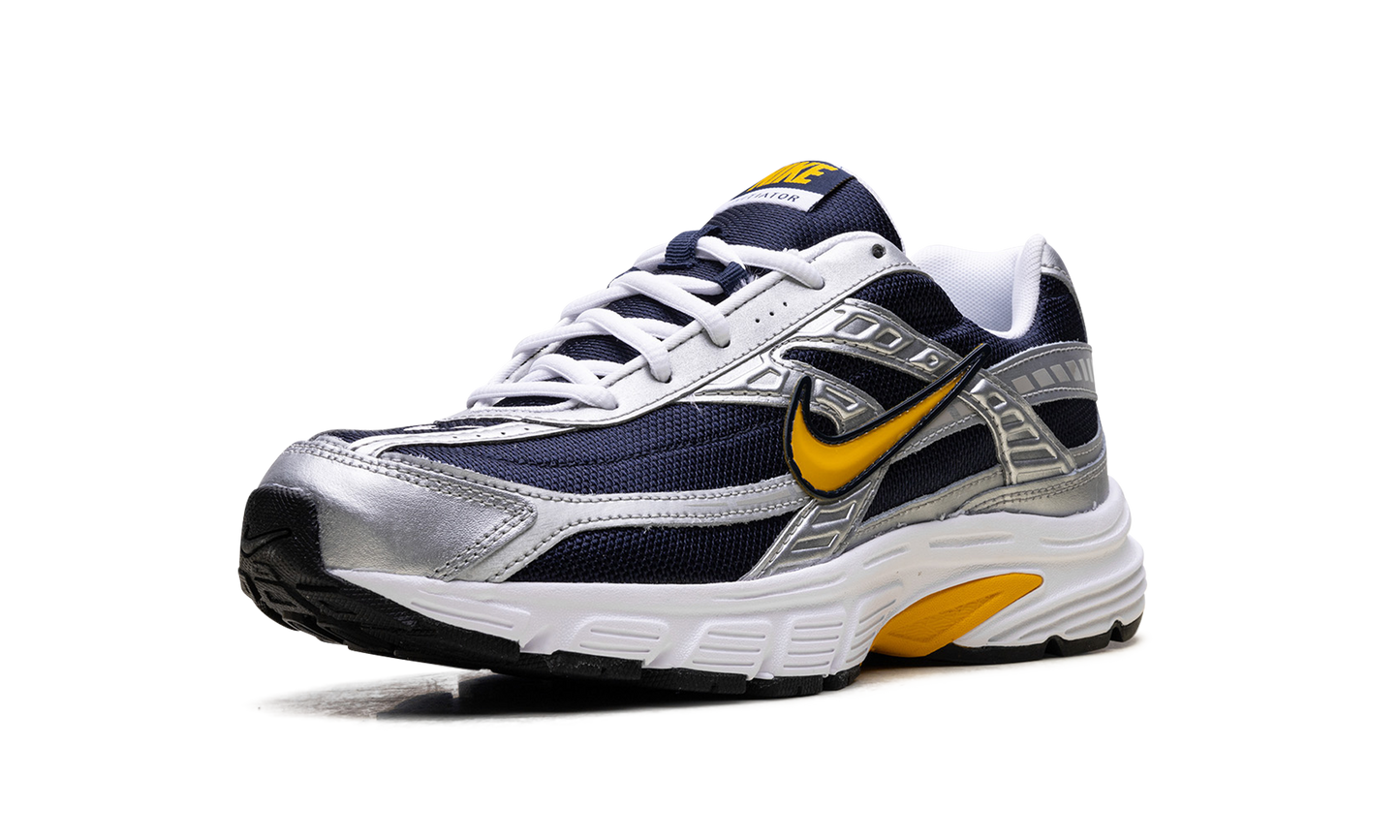 Initiator "Obsidian Metallic Silver Gold"