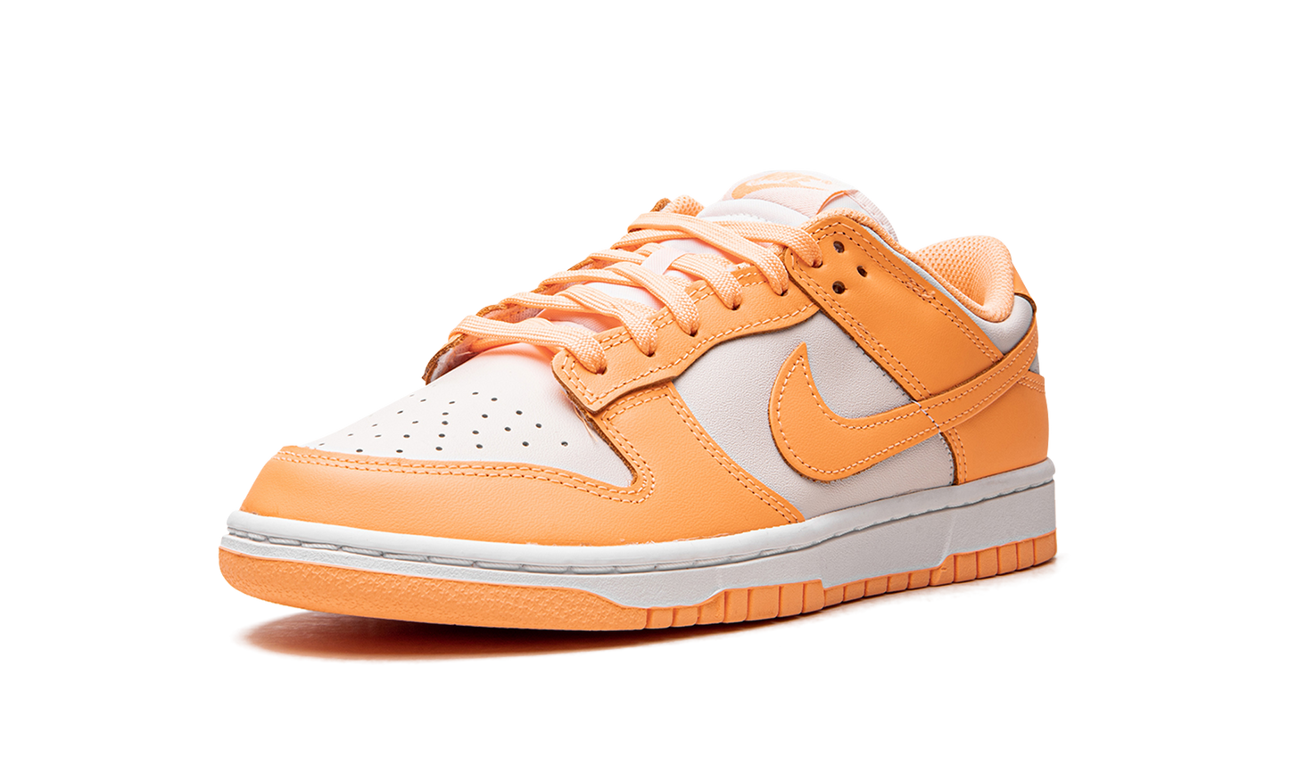 DUNK LO MNS WMNS "Peach Cream"