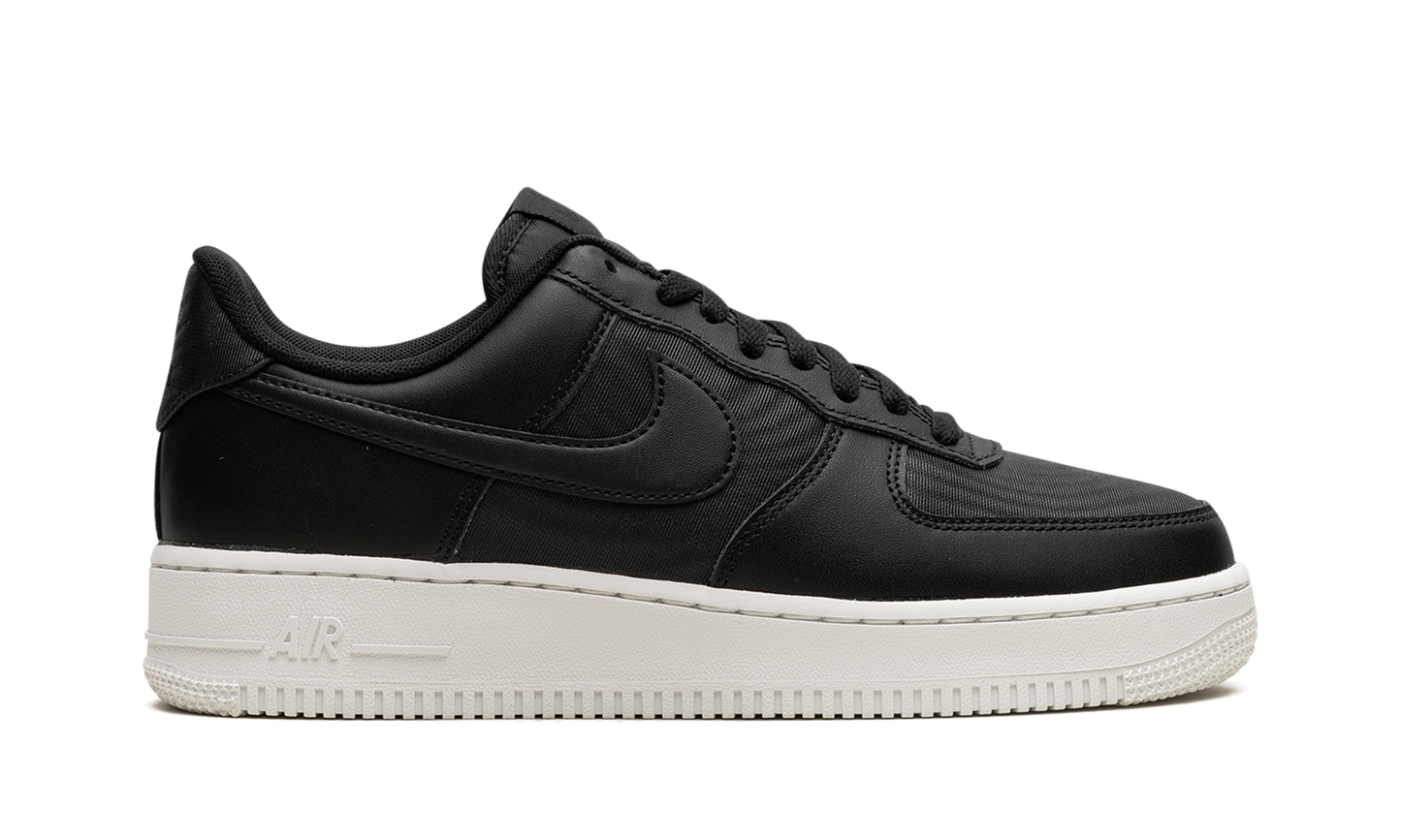 Air Force 1 Low "Black - Nylon"