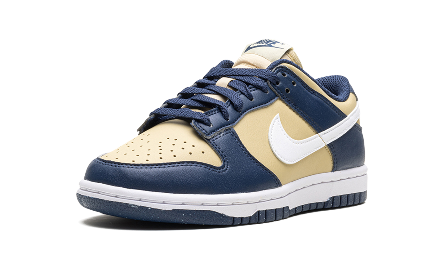 DUNK LO NEXT NATURE WMNS "Midnight Navy Gold"