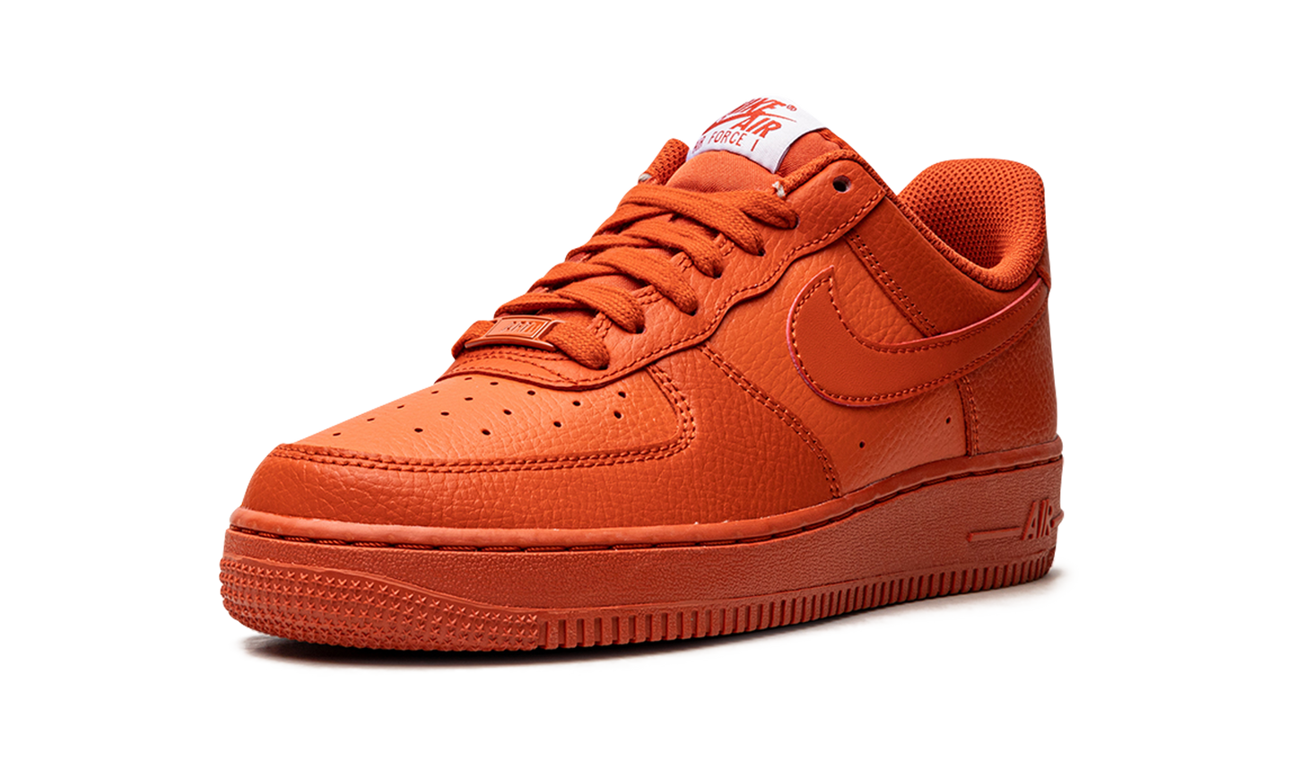 AIR FORCE 1 '07 MNS WMNS "Triple Orange"