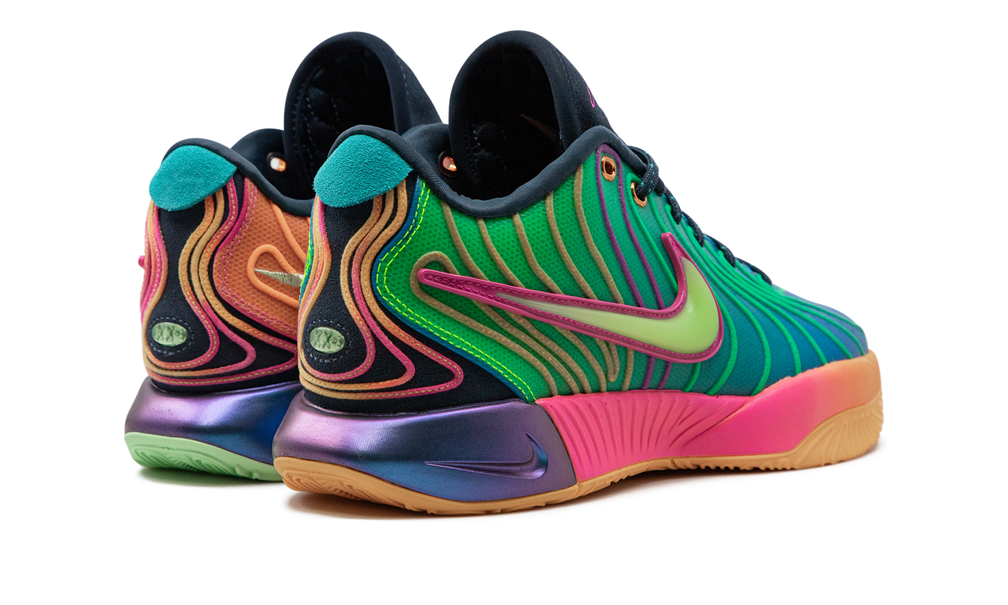 LeBron 21 "Optimism"