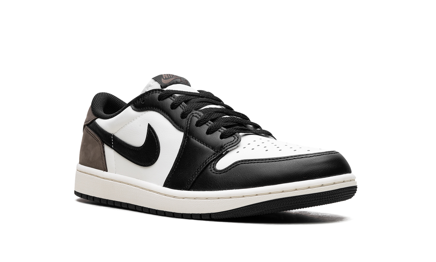Air Jordan 1 Low OG "Mocha"