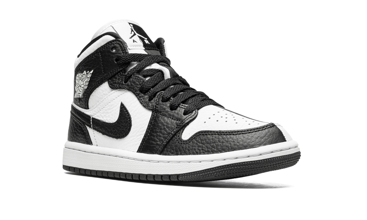 AIR JORDAN 1 MID SPLIT SE WMNS "Homage / Black White"