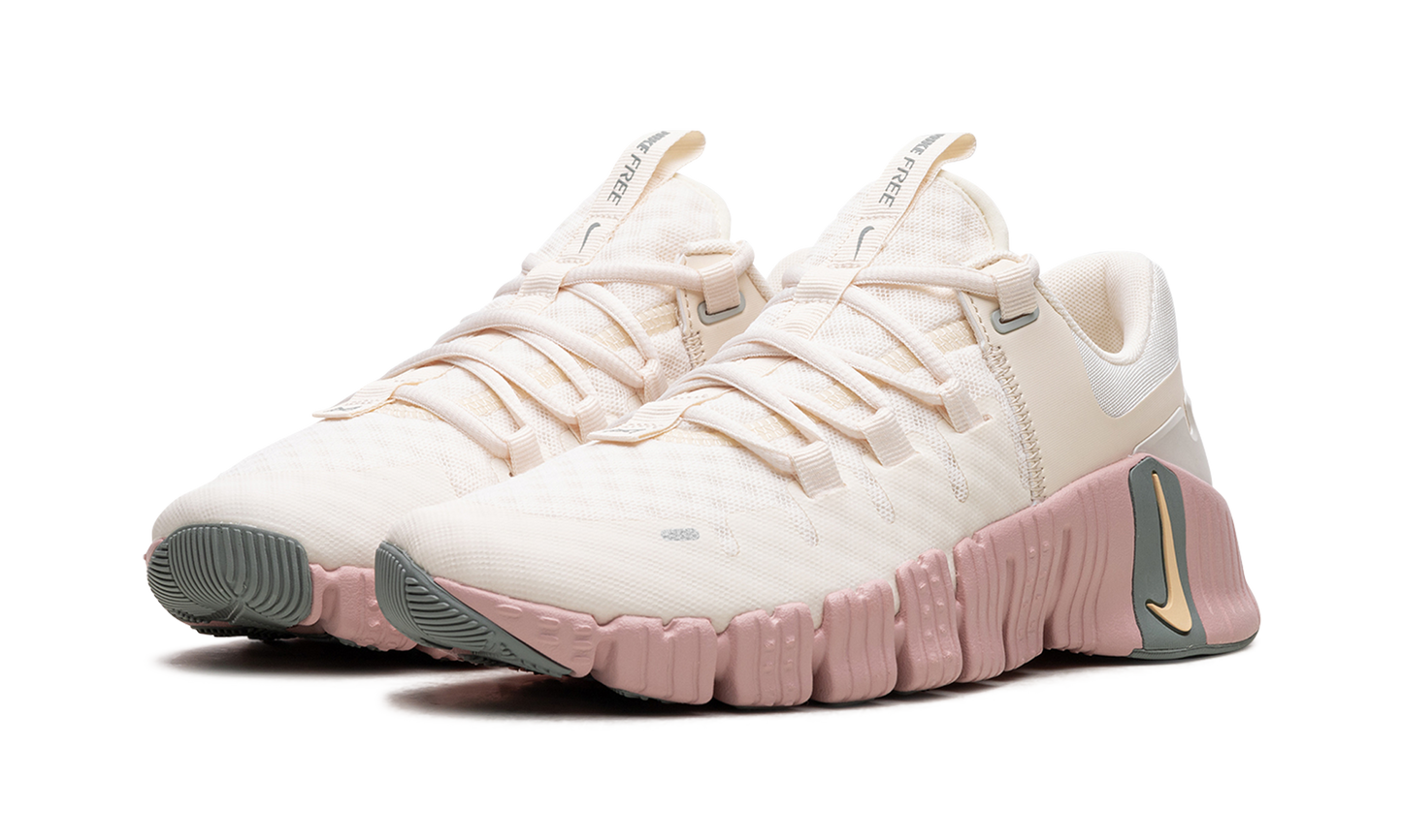 FREE METCON 5 WMNS "Pale Ivory"