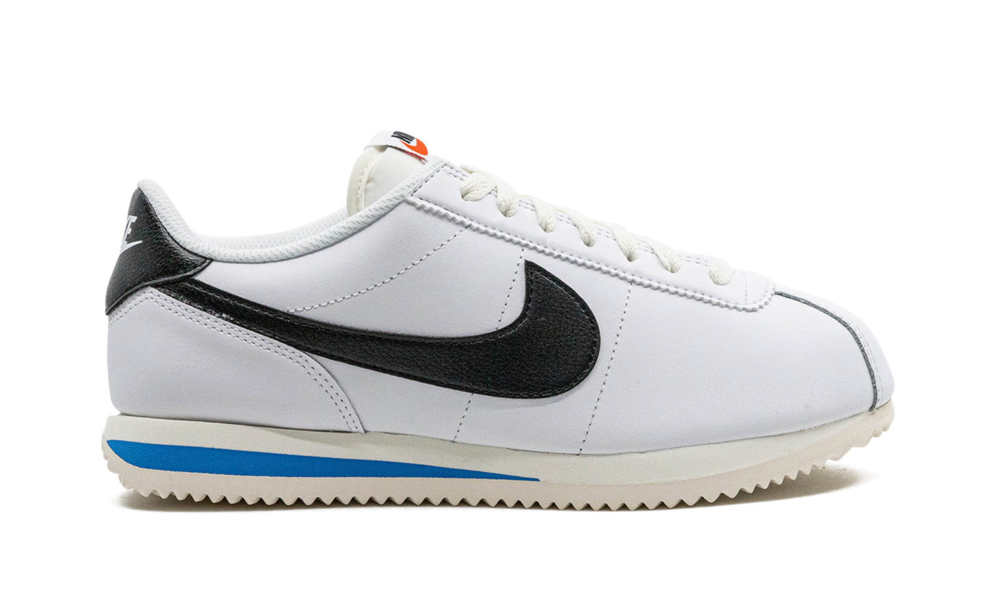 CORTEZ WMNS "White Black Light Photo Blue"