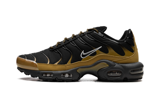 AIR MAX PLUS "Black"