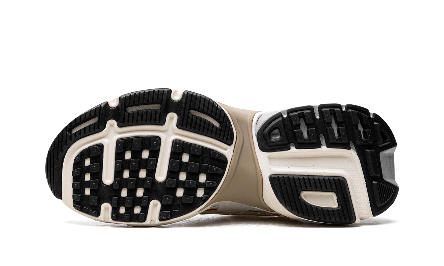 V2K Run WMNS "Khaki Metallic Silver"