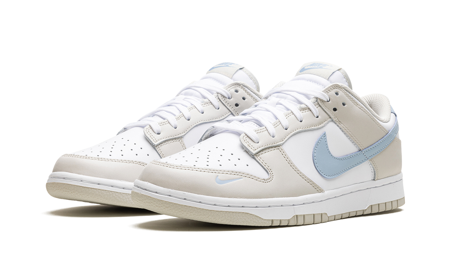 Dunk Low WMNS "Light Bone Armory Blue"