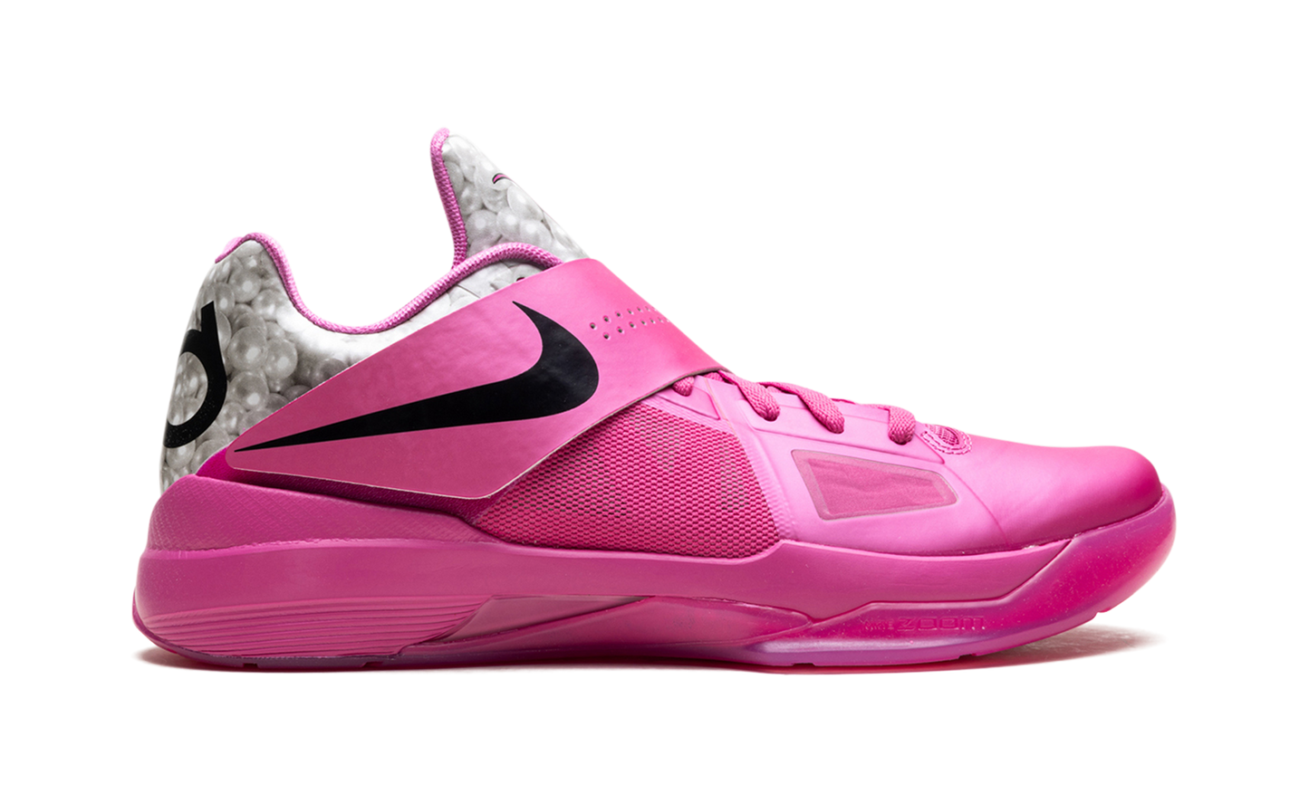 KD 4 "Aunt Pearl"