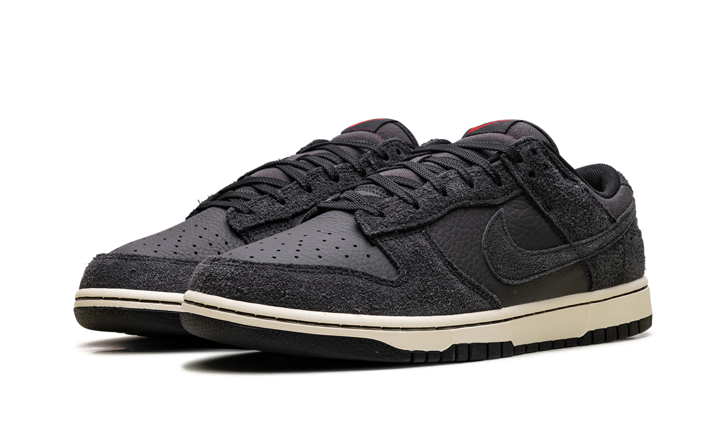 Dunk Low Premium "Black Off Noir"