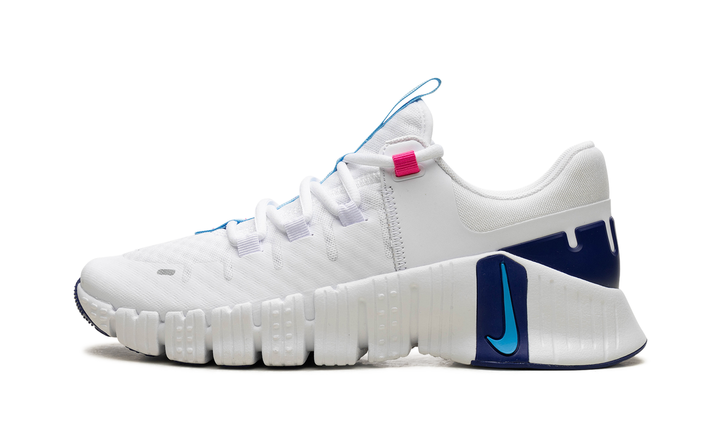 FREE METCON 5 WMNS "WHITE AQUARIUS BLUE"