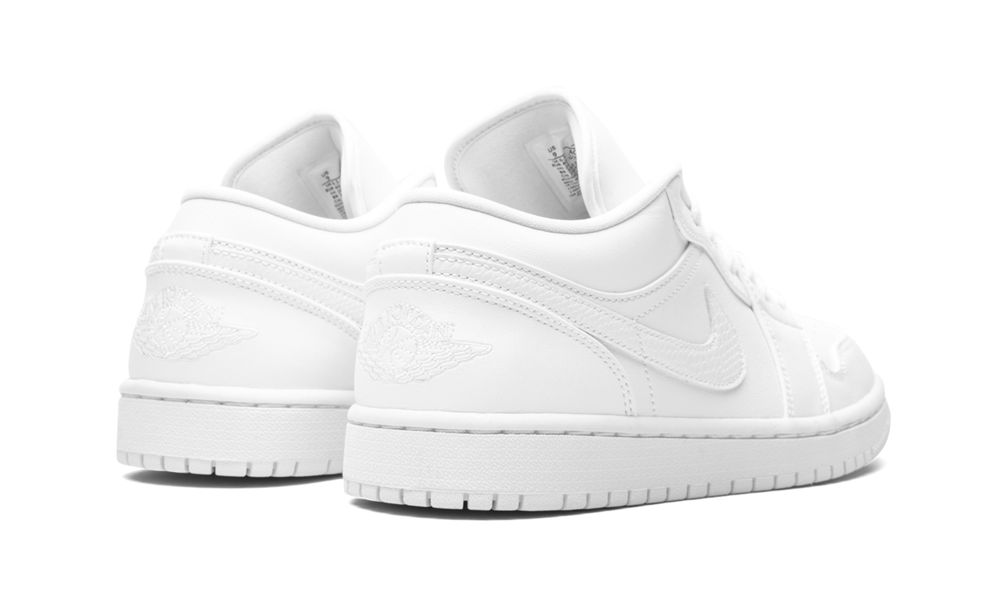 AIR JORDAN 1 LO WMNS "Triple White"