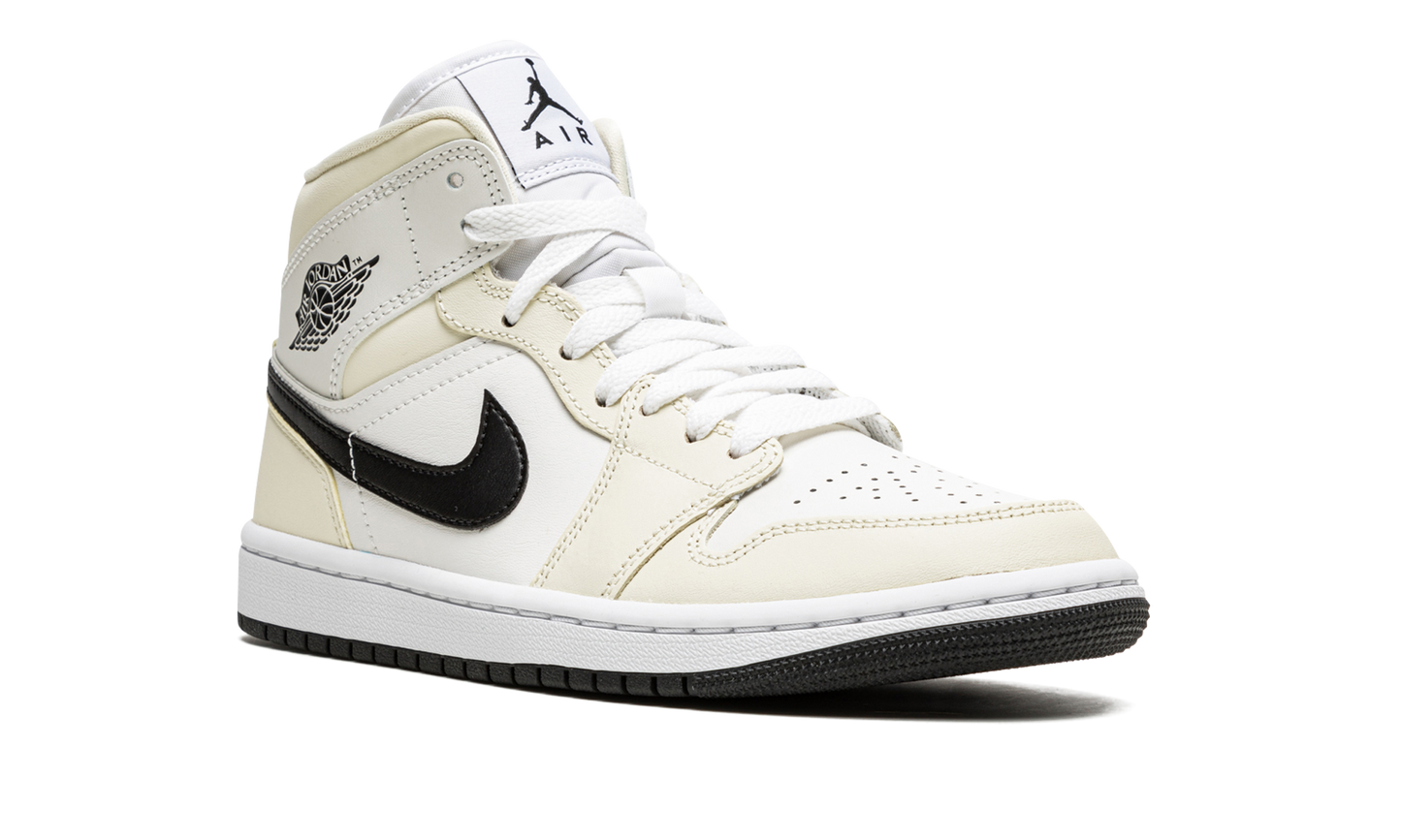 AIR JORDAN 1 MID WMNS "Coconut Milk"