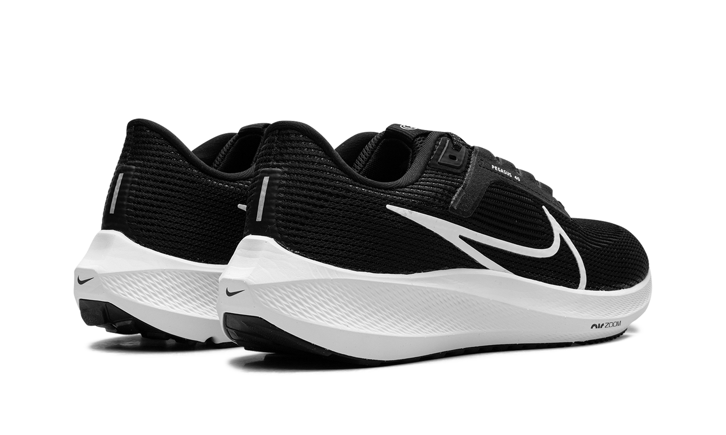 Air Zoom Pegasus 40 "Black White"