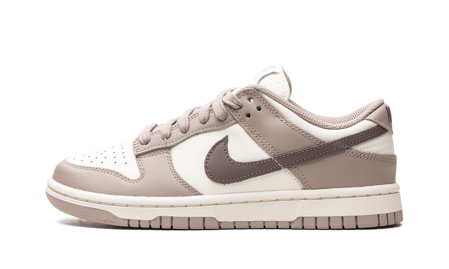 DUNK LOW WMNS "Diffused Taupe"
