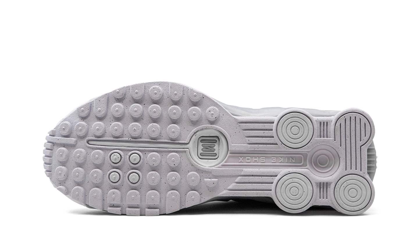 Shox R4 WMNS "White Metallic Platinum"