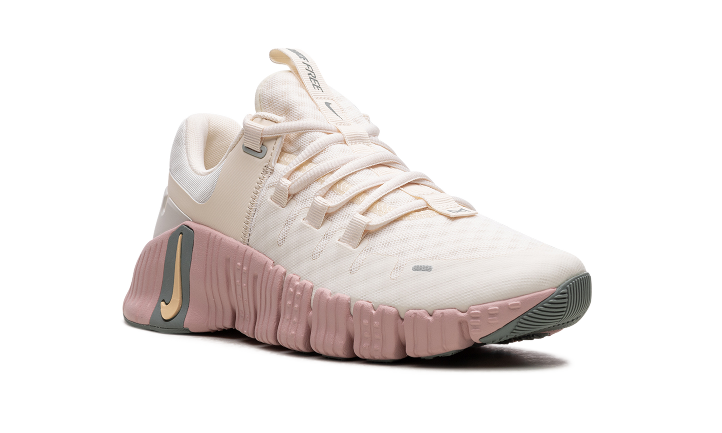 FREE METCON 5 WMNS "Pale Ivory"