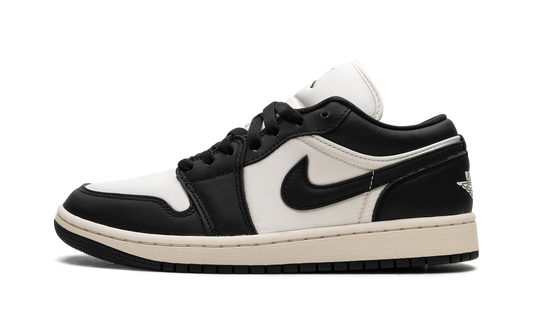 Air Jordan 1 Low WMNS "Vintage Panda"