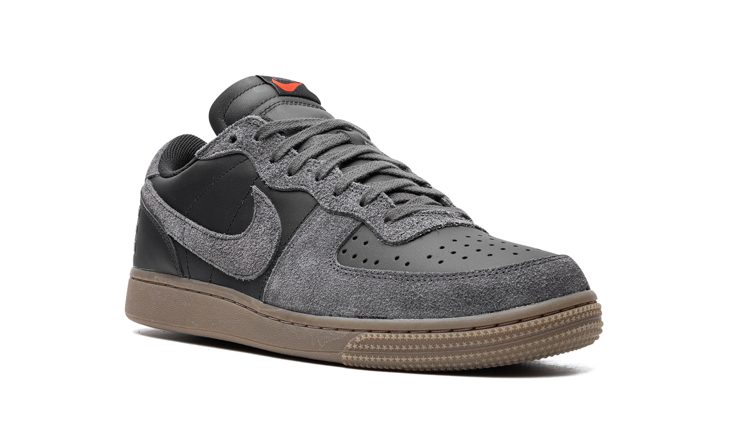 Terminator Low "Medium Ash"