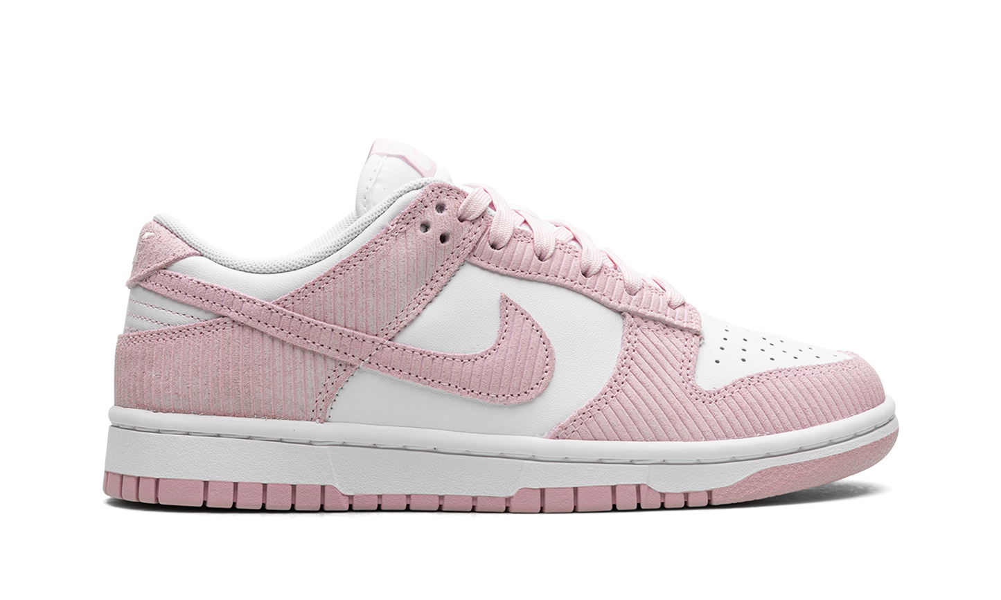 DUNK LOW WMNS "PINK CORDUROY"