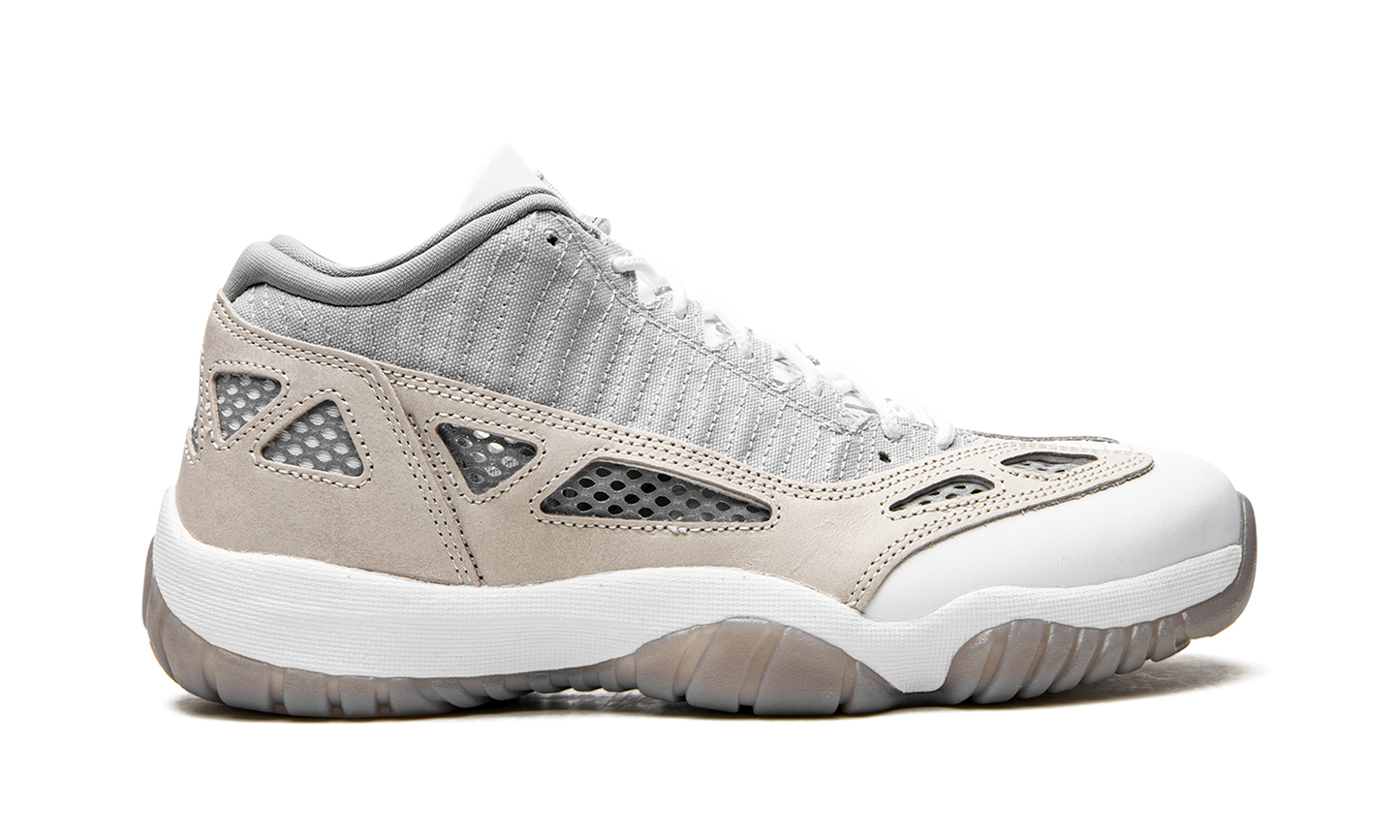 Air Jordan 11 Retro Low IE "'Light Orewood Brown'"