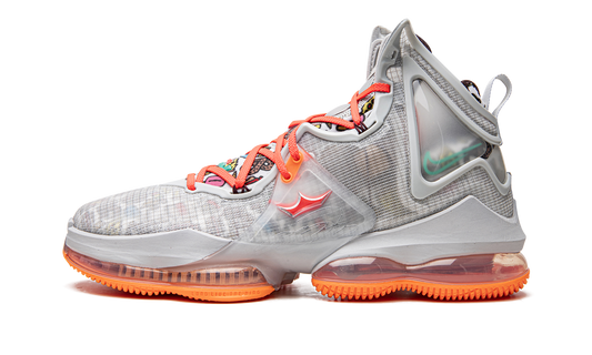 LeBron 19 "Fast Food"