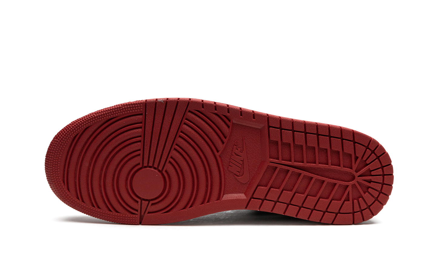 Jordan 1 Low "Alternate Bred Toe"