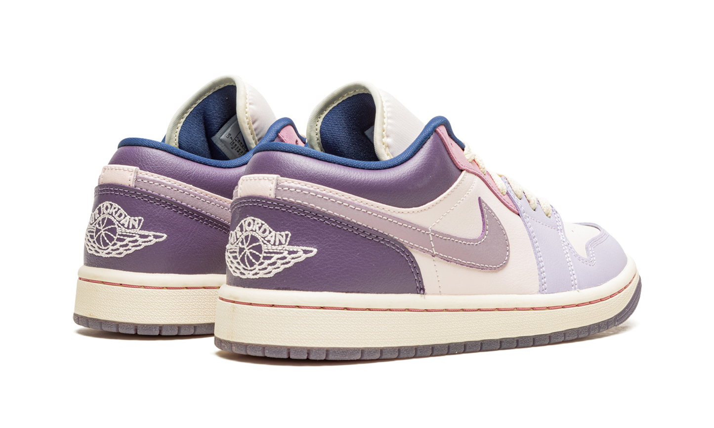 Air Jordan 1 Low WMNS "Pastel Plum"
