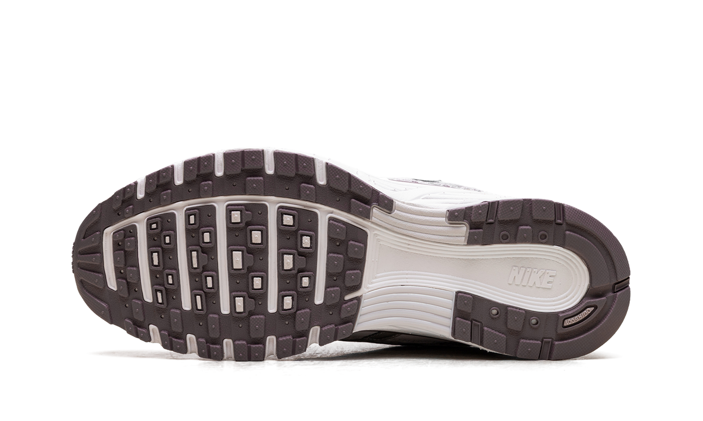 P-6000 WMNS "Platinum Violet Vast Gre"