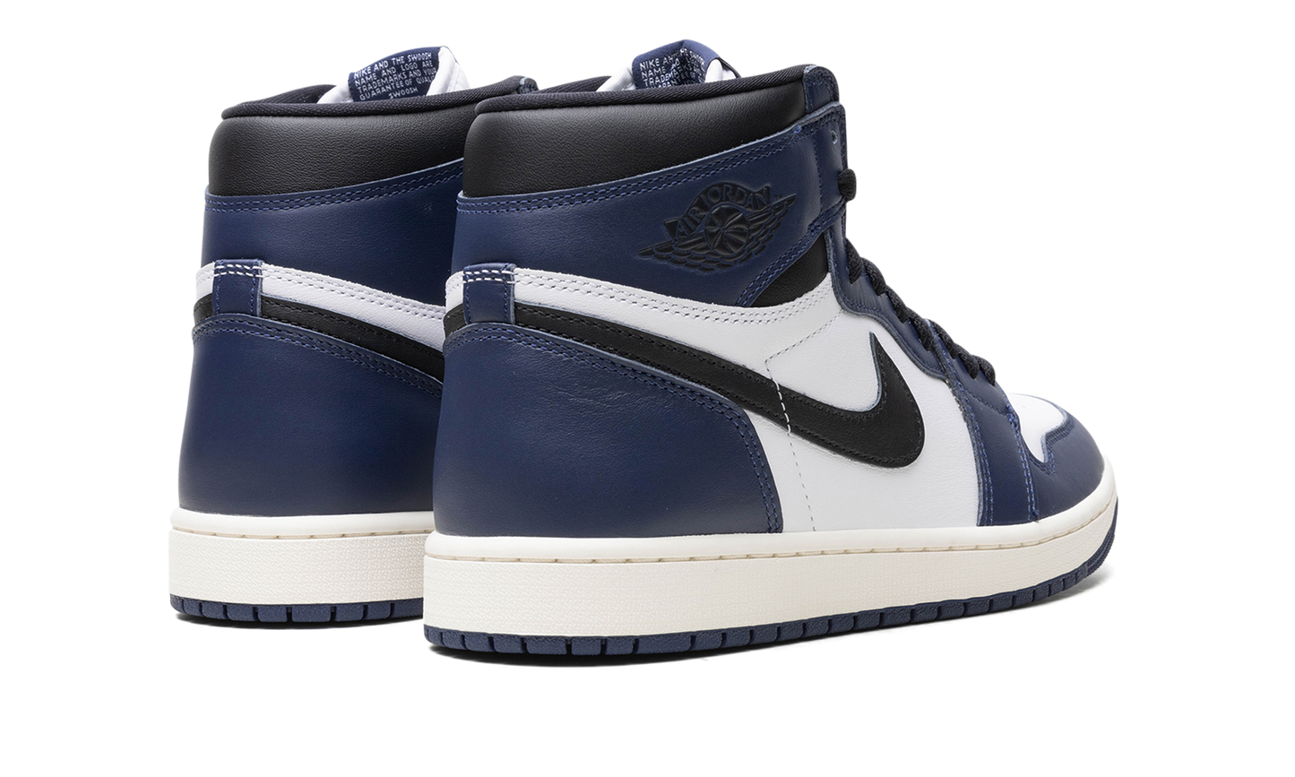 Air Jordan 1 Retro High OG "Midnight Navy"