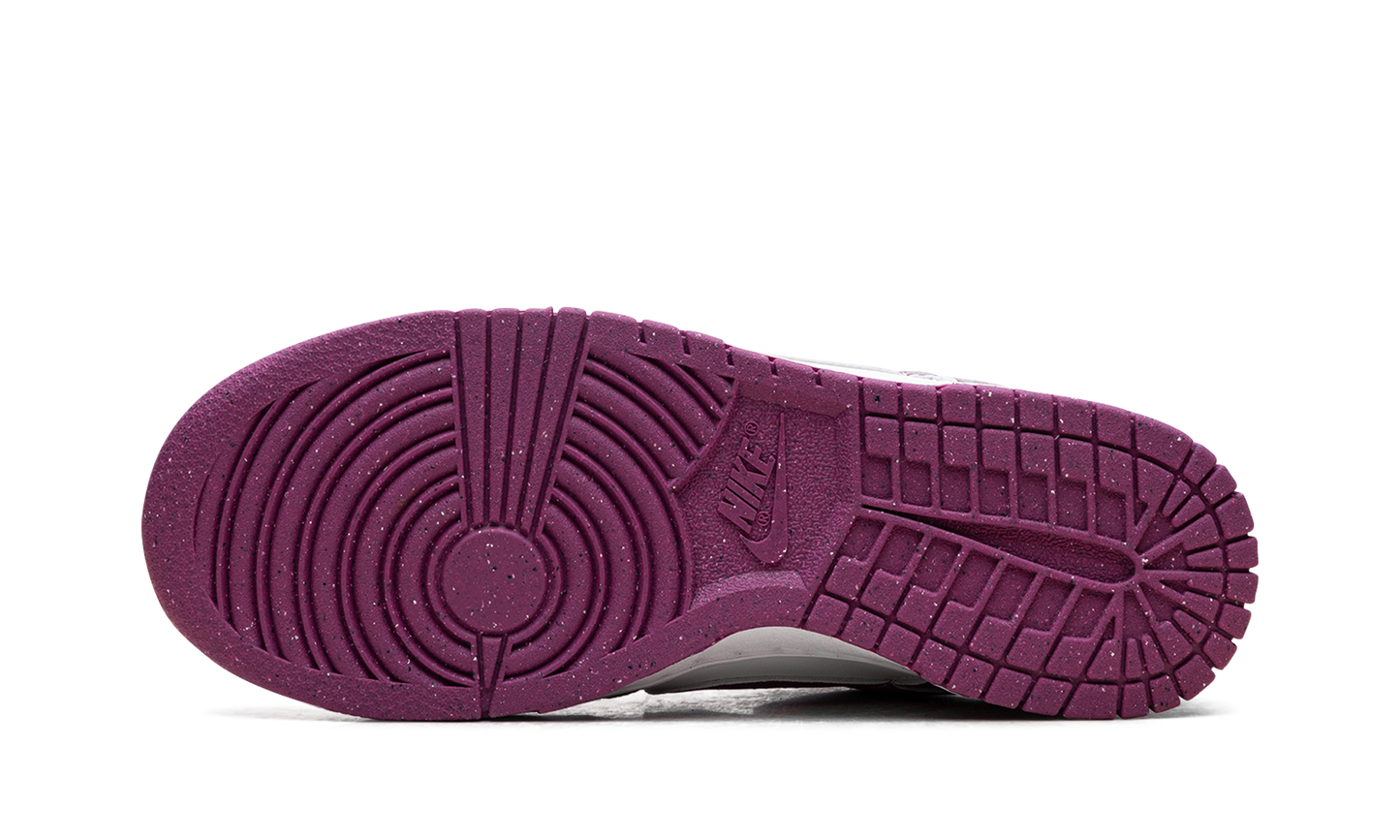 Dunk Low Next Nature WMNS "Hot Fuchsia"