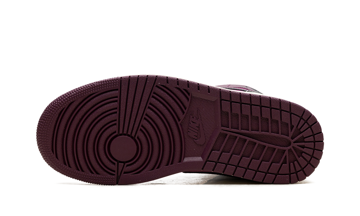 Air Jordan 1 "Bordeaux"