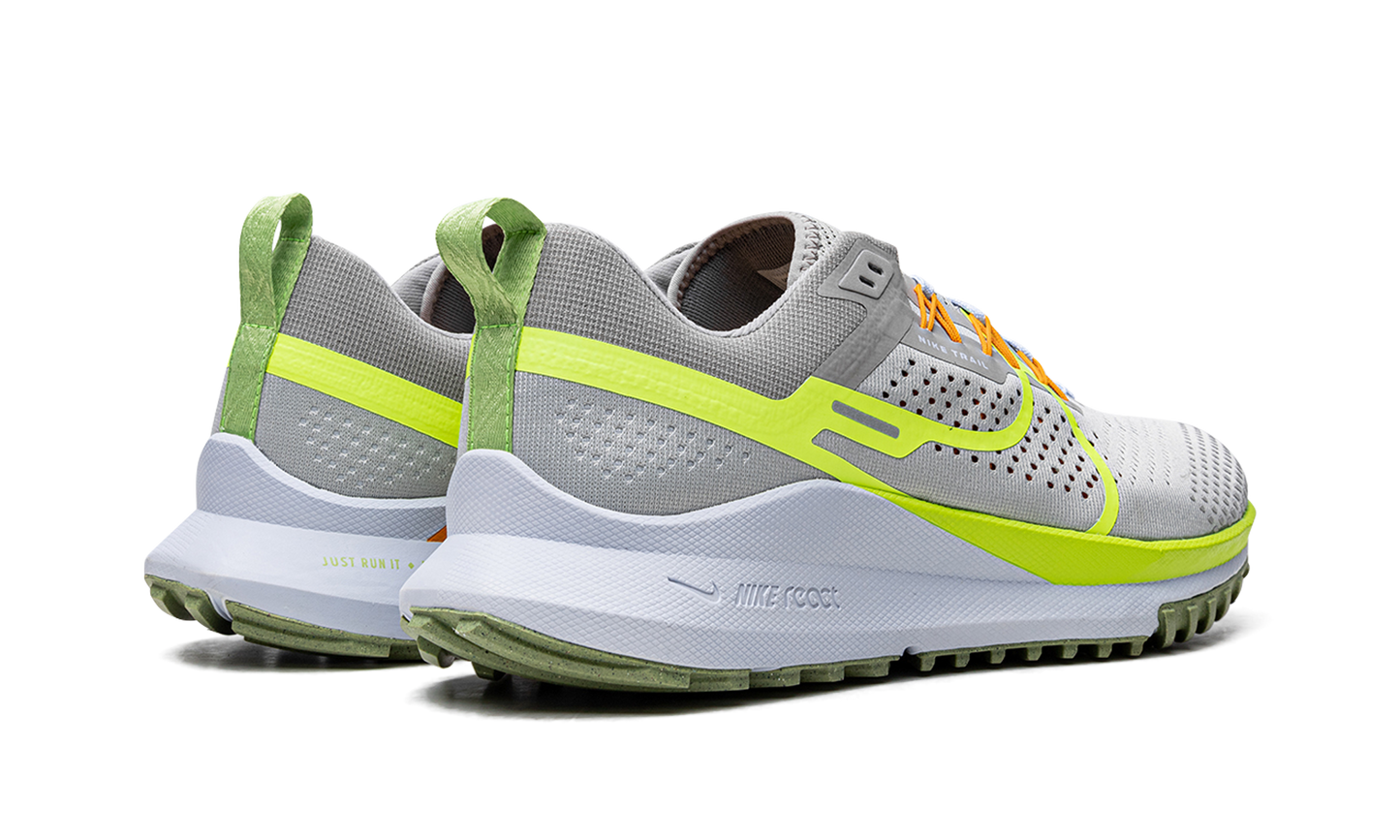 React Pegasus Trail 4 "Cobblestone"