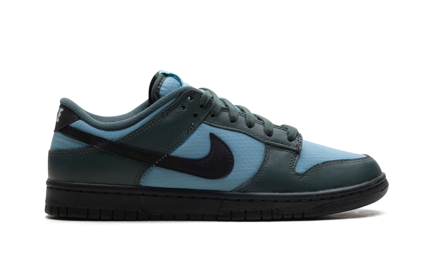 Dunk Low Retro SE "Vintage Green Denim Turquoise Anthracite Black"