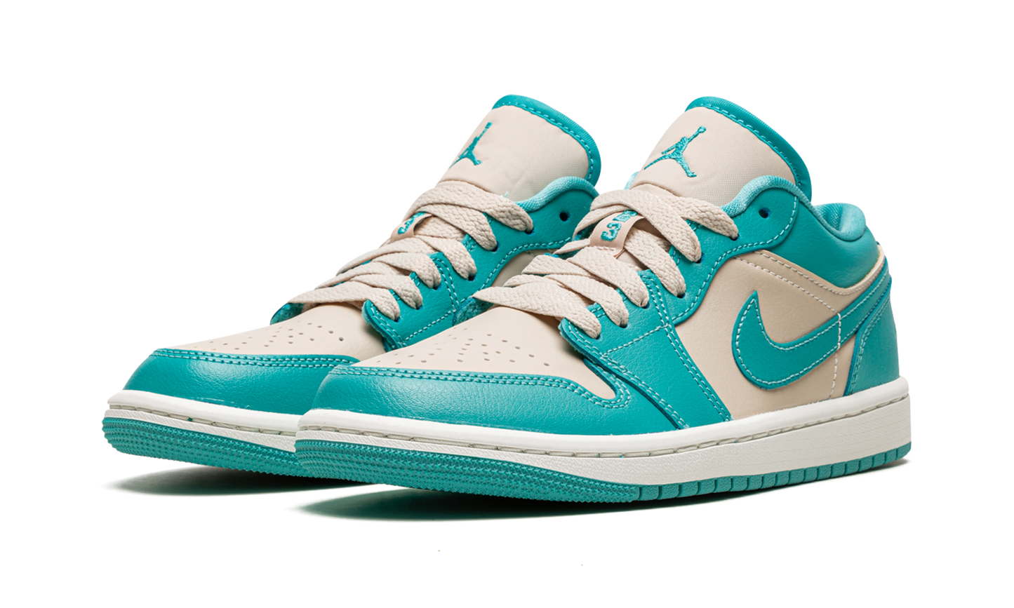 Air Jordan 1 Low WMNS "Tropical Teal"