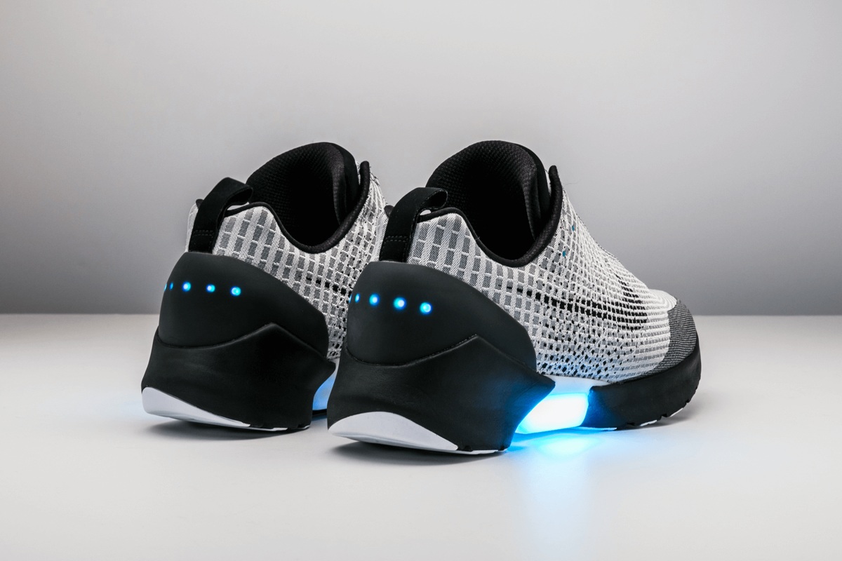 Hyper Adapt 1.0 "White/Black"