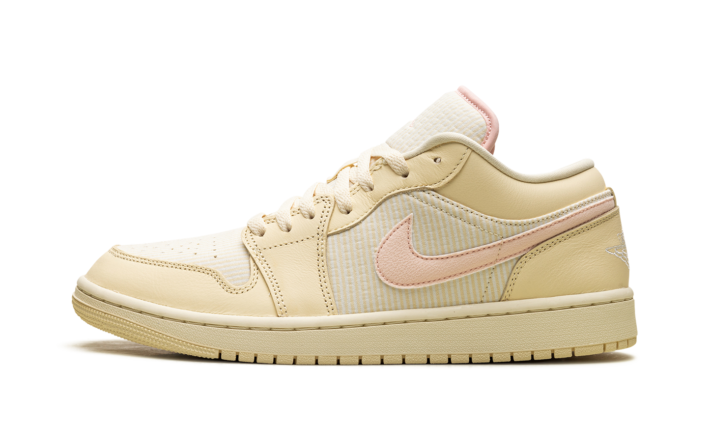 Jordan 1 Low SE WMNS "Seersucker"