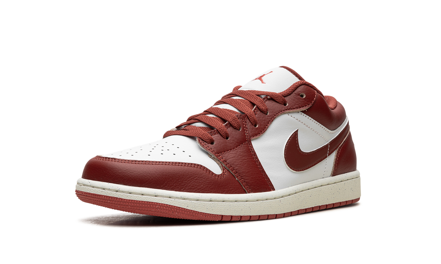Air Jordan 1 Low SE "DUNE RED"